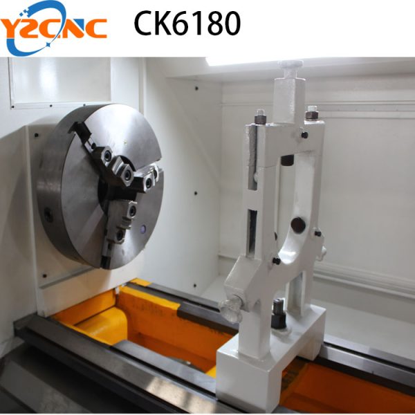 Horizontal cnc lathe chuck